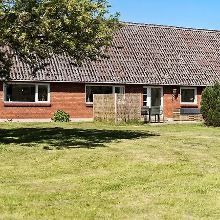 4 Bedroom Stunning In Hemme * Hemmet